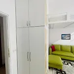 Comfy Studio Apt Close To Lake Park