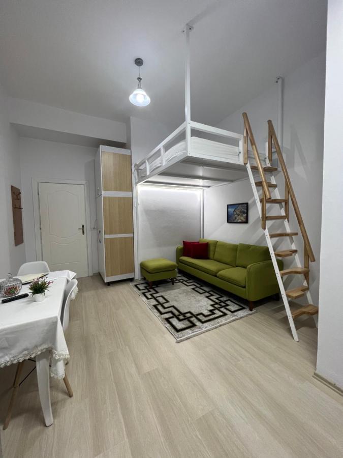 Comfy Close To Park * Tirana